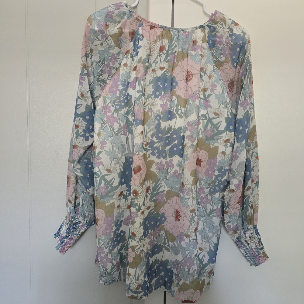 Blue and Pink Floral 3/4 Sleeve Relaxed Blouse